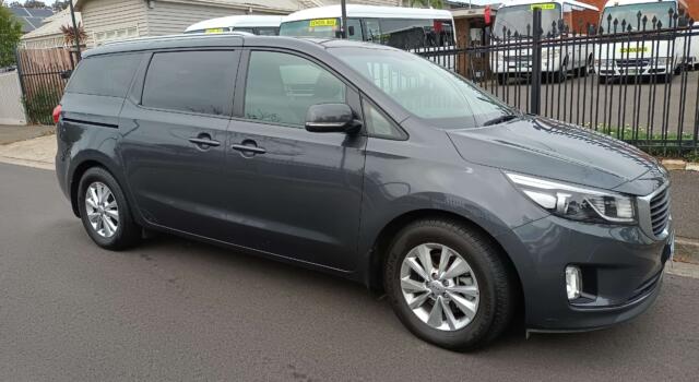 Buses for sale Geelong 2015 Kia Carnival