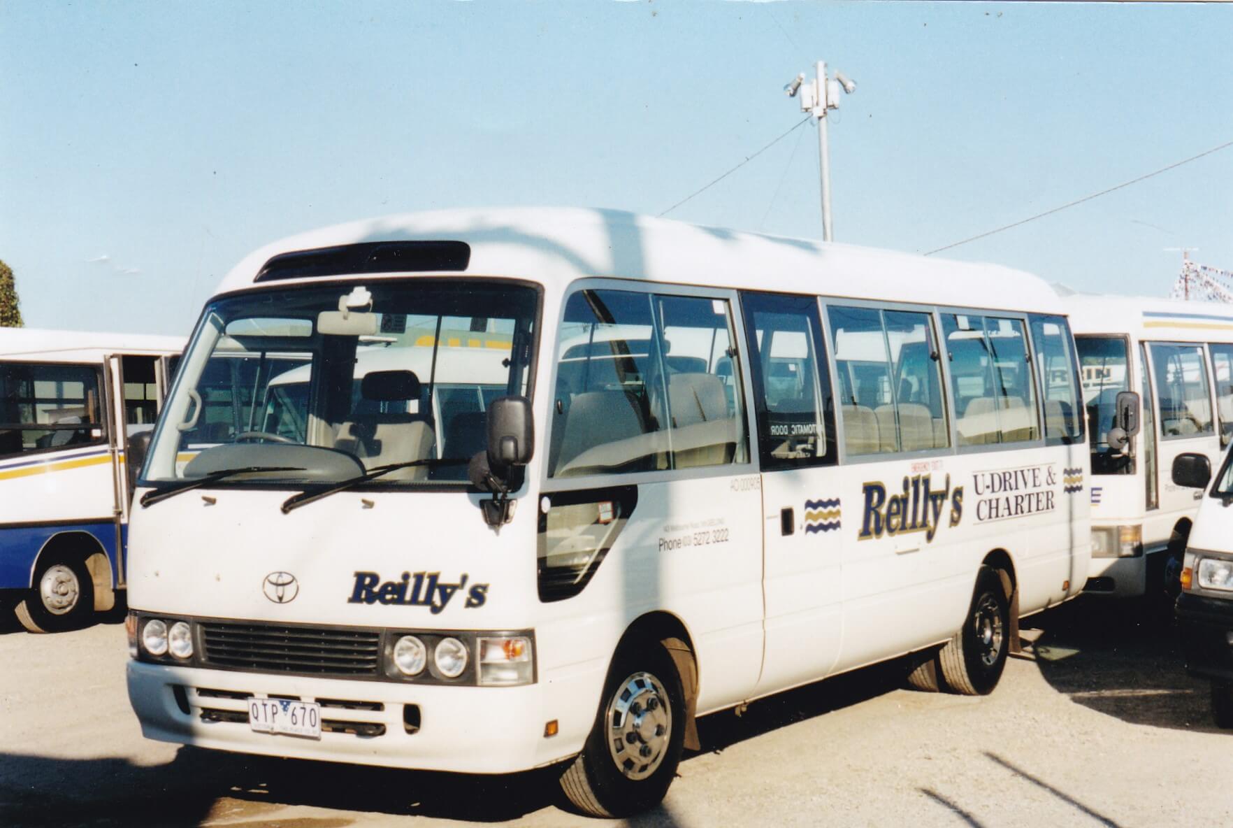 Bus hire Geelong